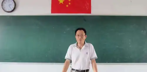 漢中教師患腦癌耗盡家底，他說聽天由命！妻子不甘為丈夫眾籌救命！