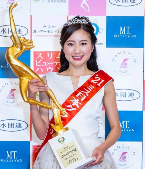 22岁的大阪妹子 荣膺日本小姐称号 日本选美历史悠久 真的成了明星